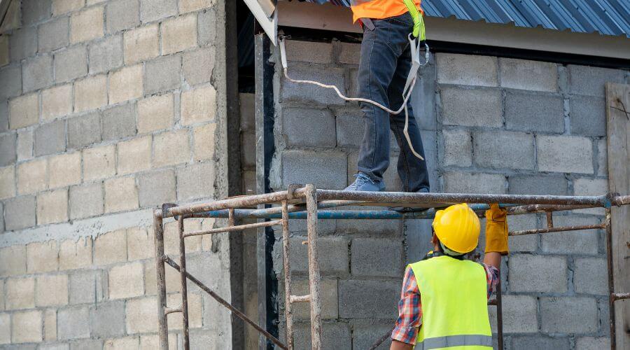 Expert Emergency Roof Repairs services in Colchester, CT